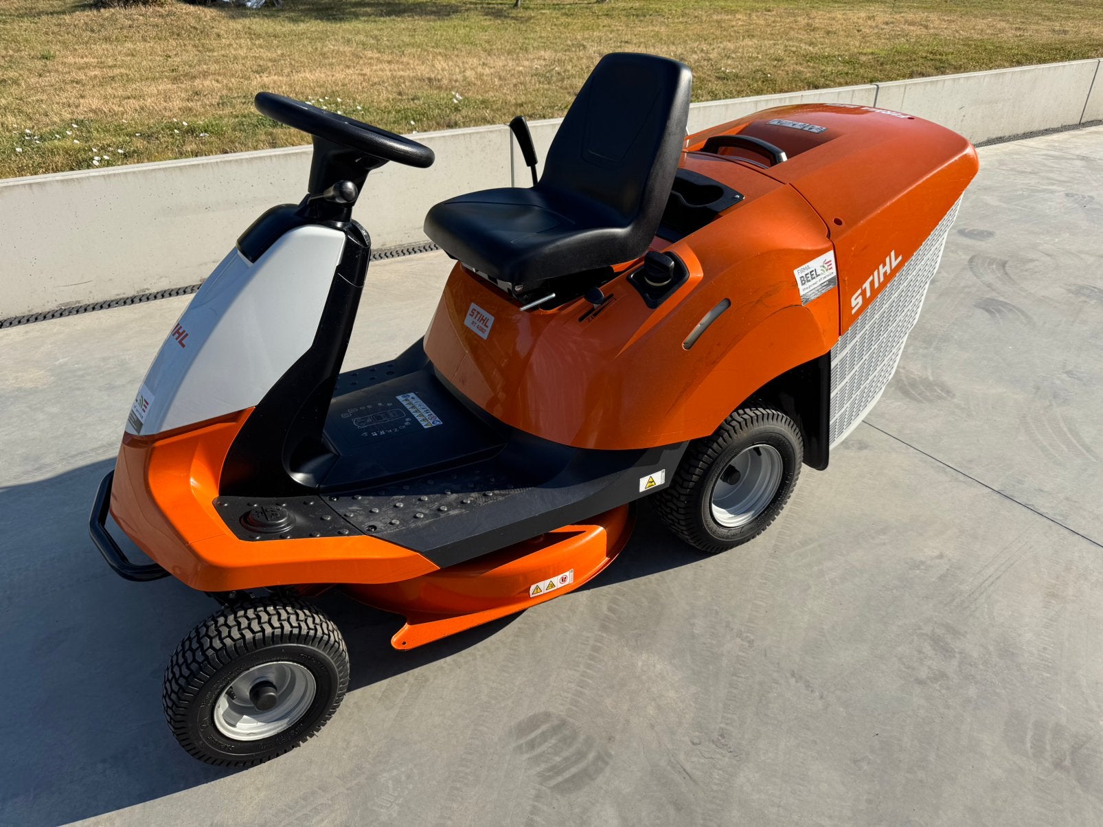 Zitmaaier Stihl RT4082, Enlèvement, Comme neuf, Démarrage électrique, Moins de 90 cm