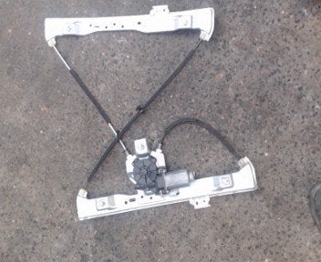 Lève vitre électrique avant droit Citroen DS3 2009-2014, Ophalen, Gebruikt