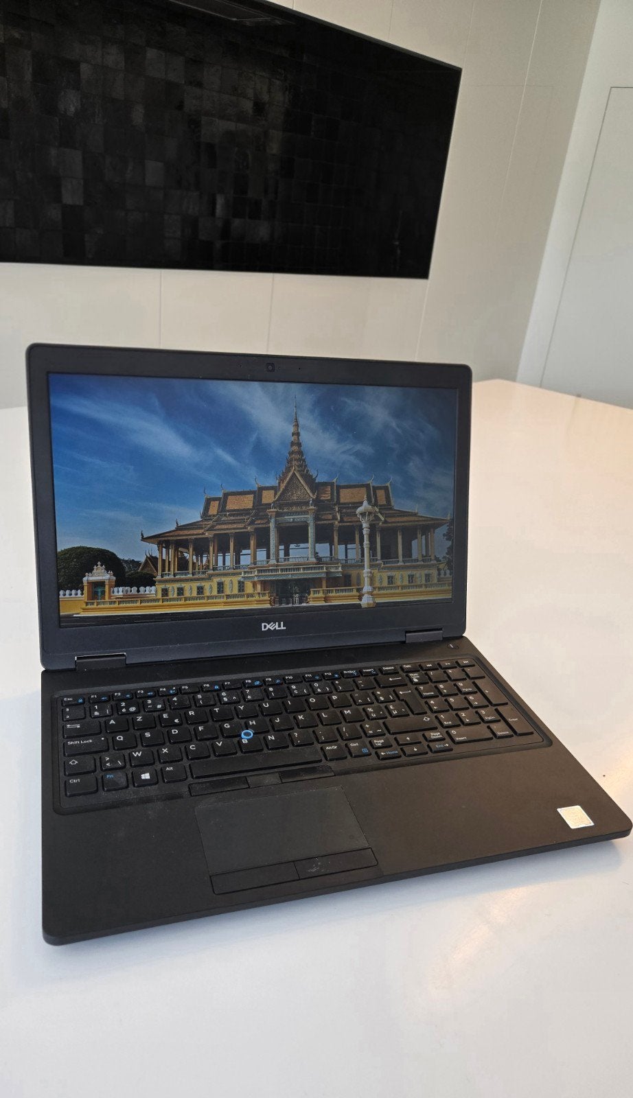 Dell Latitude 5590 - i5 - 1,9ghz - 250Gb - 8Gb ram, Computers en Software, Windows Laptops, Ophalen of Verzenden, Azerty