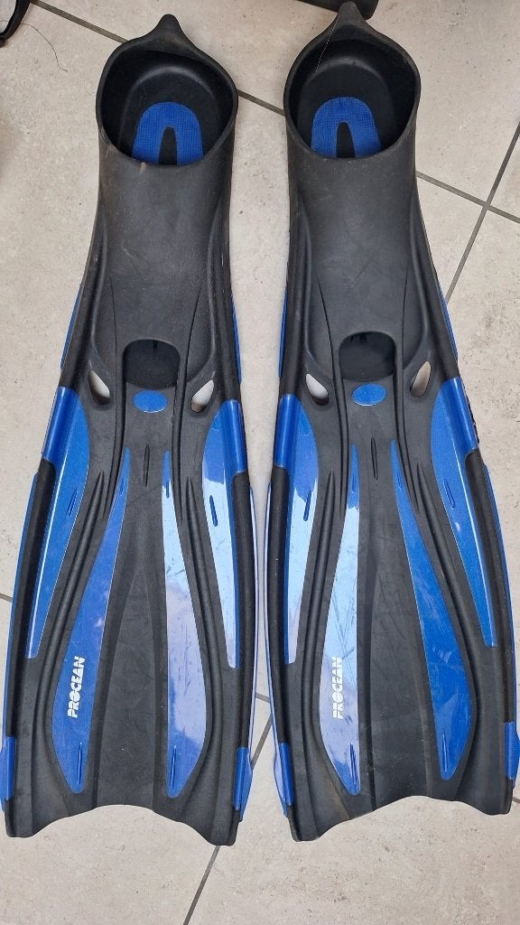 zwembadvinnen zwemvliezen maat 40/41, Sports nautiques & Bateaux, Enlèvement ou Envoi, Comme neuf, Palmes de natation ou de plongée