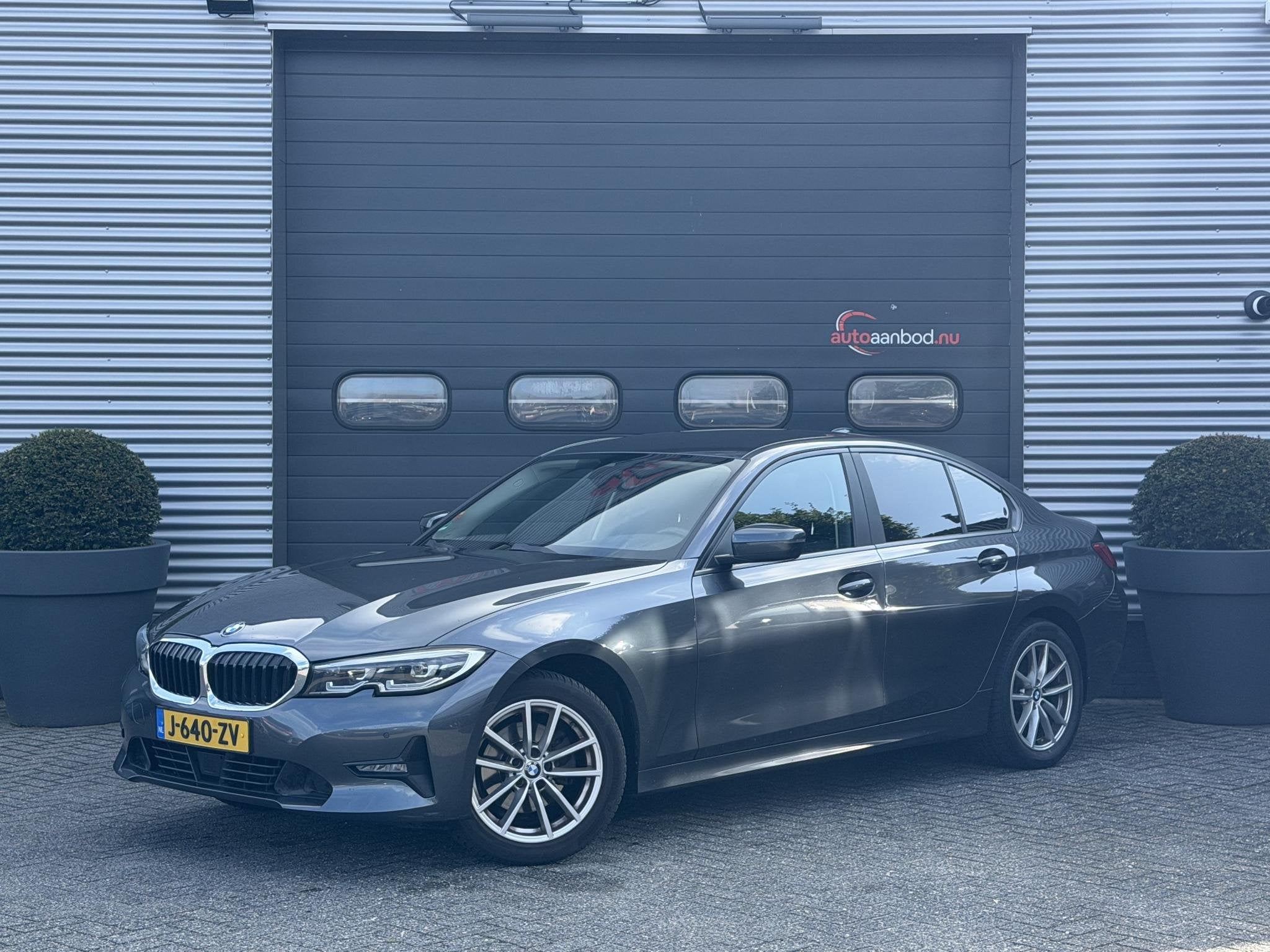 BMW 3-serie 320i xDrive High Executive Edition, Cuir, Achat, 1800 kg, Entreprise