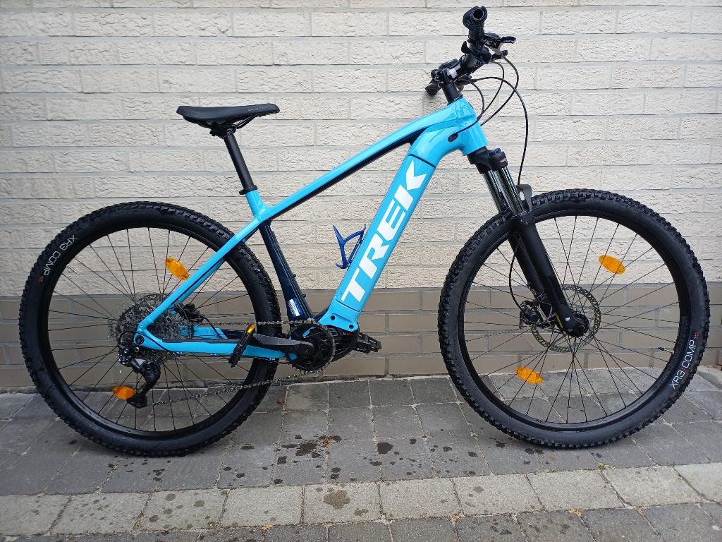 MTB Trek Powerfly 4 625 2022 elektrisch + helm, Fietsen en Brommers, Ophalen, Gebruikt, Schijfrem, Trek