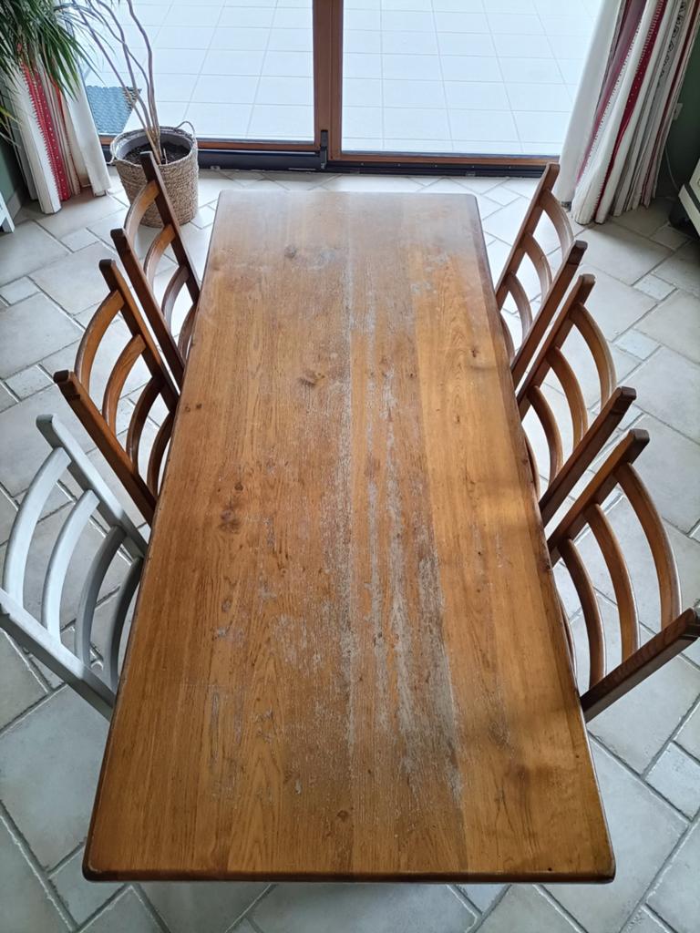 Table en chêne et chaises., Antiquités & Art