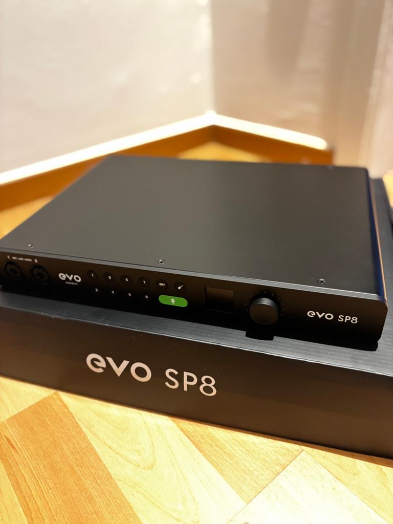 Audient EVO SP8, Audio, Tv en Foto, Professionele apparaten, Ophalen of Verzenden, Zo goed als nieuw