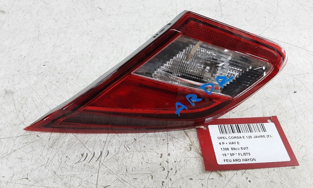 ACHTERLICHT RECHTS ACHTERKLEP Opel Corsa E (46003466), Gebruikt, Rue de l'Espoir 34 34
4030  GRIVEGNÉE, BE, Info@Collignon.be