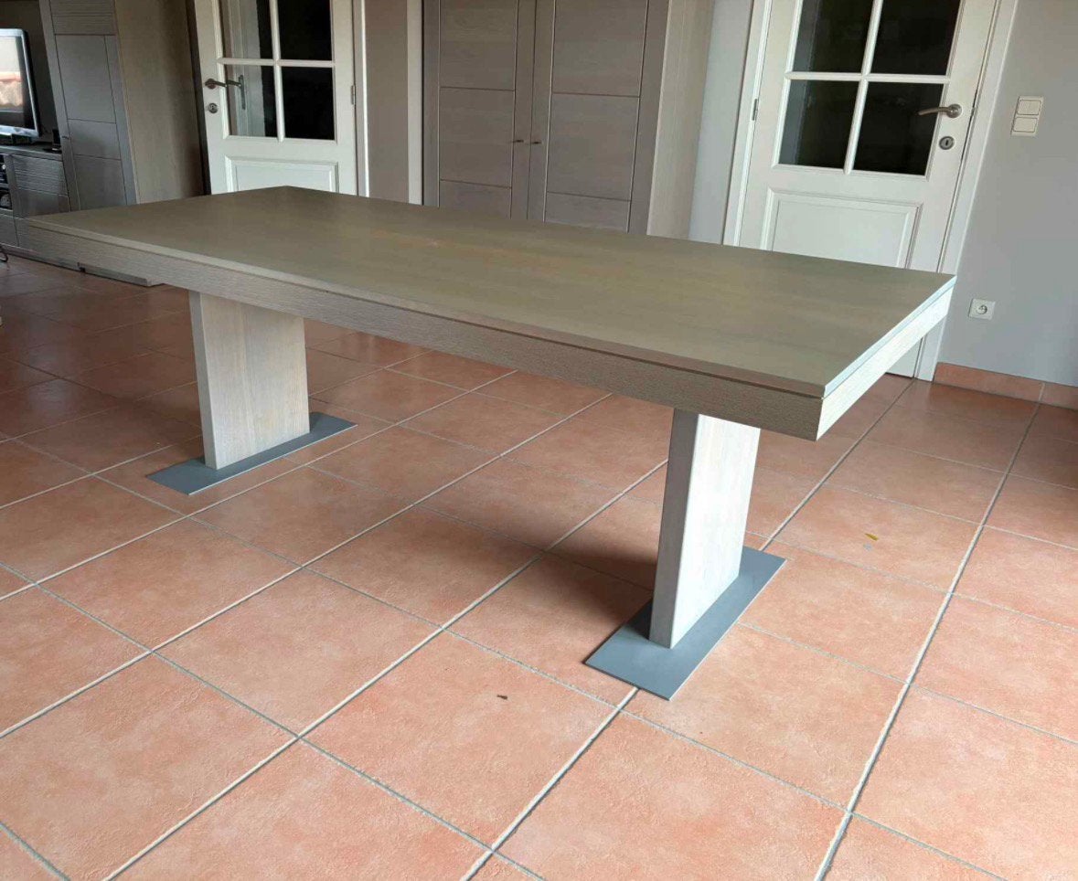 Eettafel Mintjens, Ophalen, Zo goed als nieuw, Eikenhout