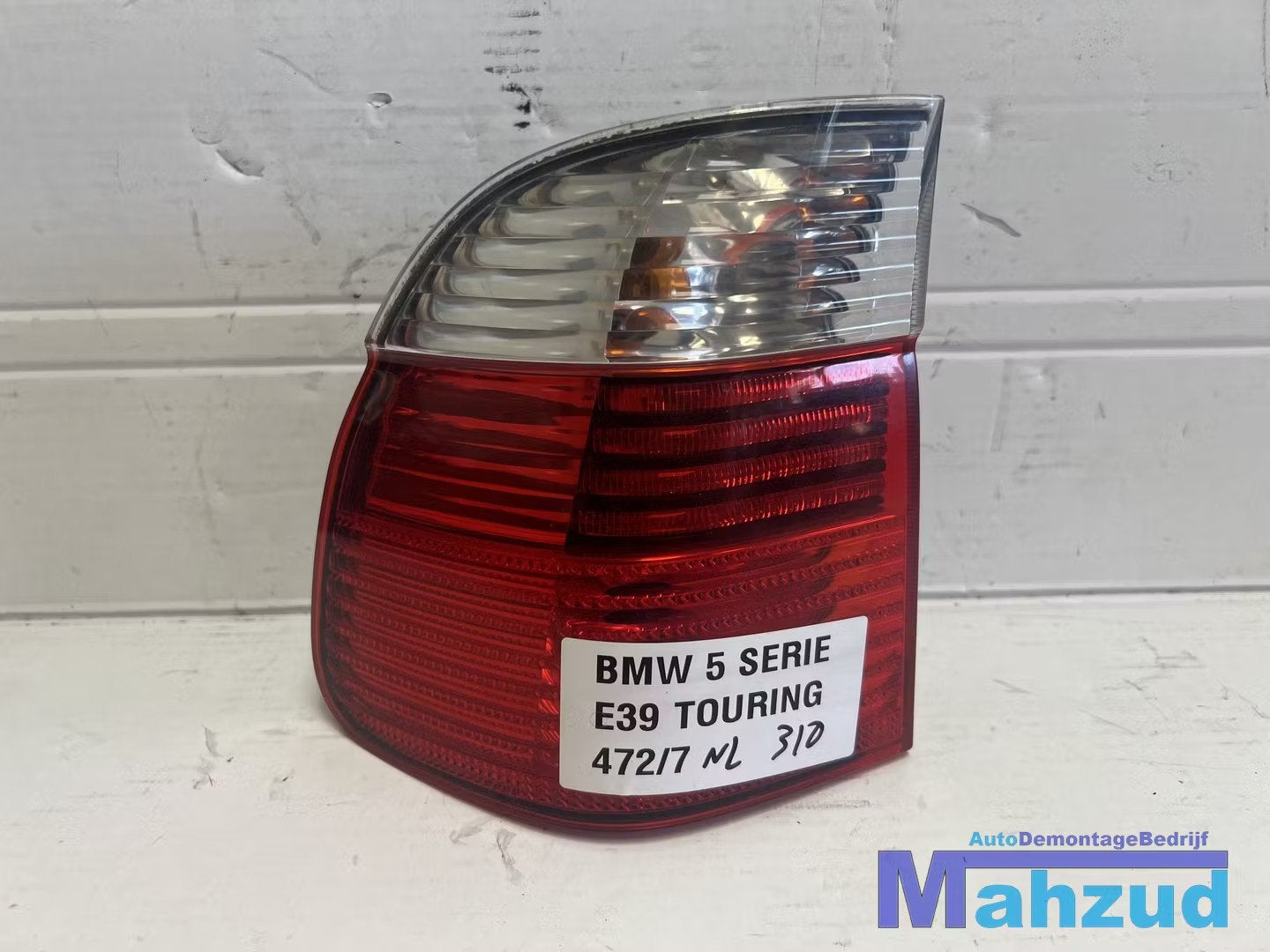 BMW 5 SERIE E39 Touring Links achterlicht 1996-2004, Petuelring 130
80788  Munich, DE, Info@bmw.de, Utilisé, BMW