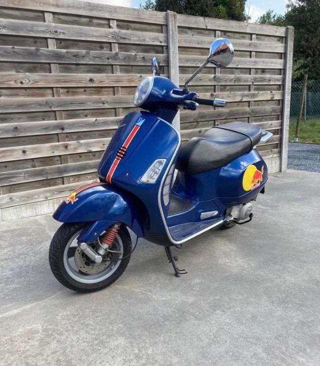 Vespa 200 gtl. Kopen of ruilen, Motoren, Scooter, Particulier, Minimaal motorrijbewijs A2, Automaat