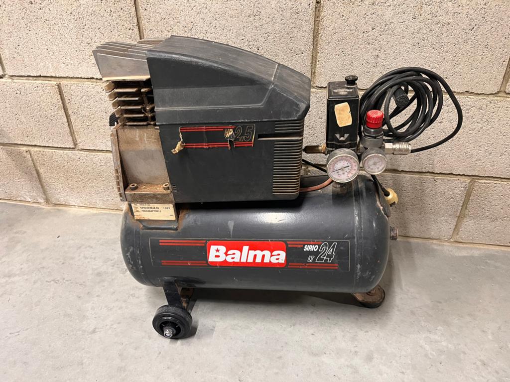 Compressor Balma, Doe-het-zelf en Bouw, Compressors, Ophalen, Zo goed als nieuw