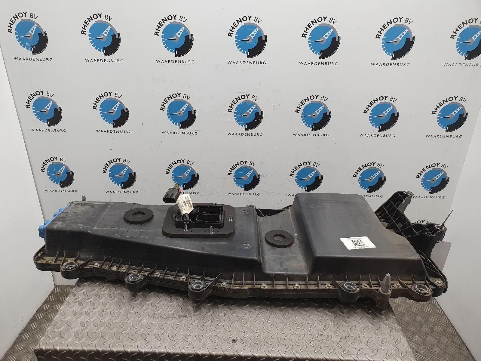 Range Rover Evoque 2022  48 volt accu met converter  N8B214B, -, -, Stiba membre, Enlèvement