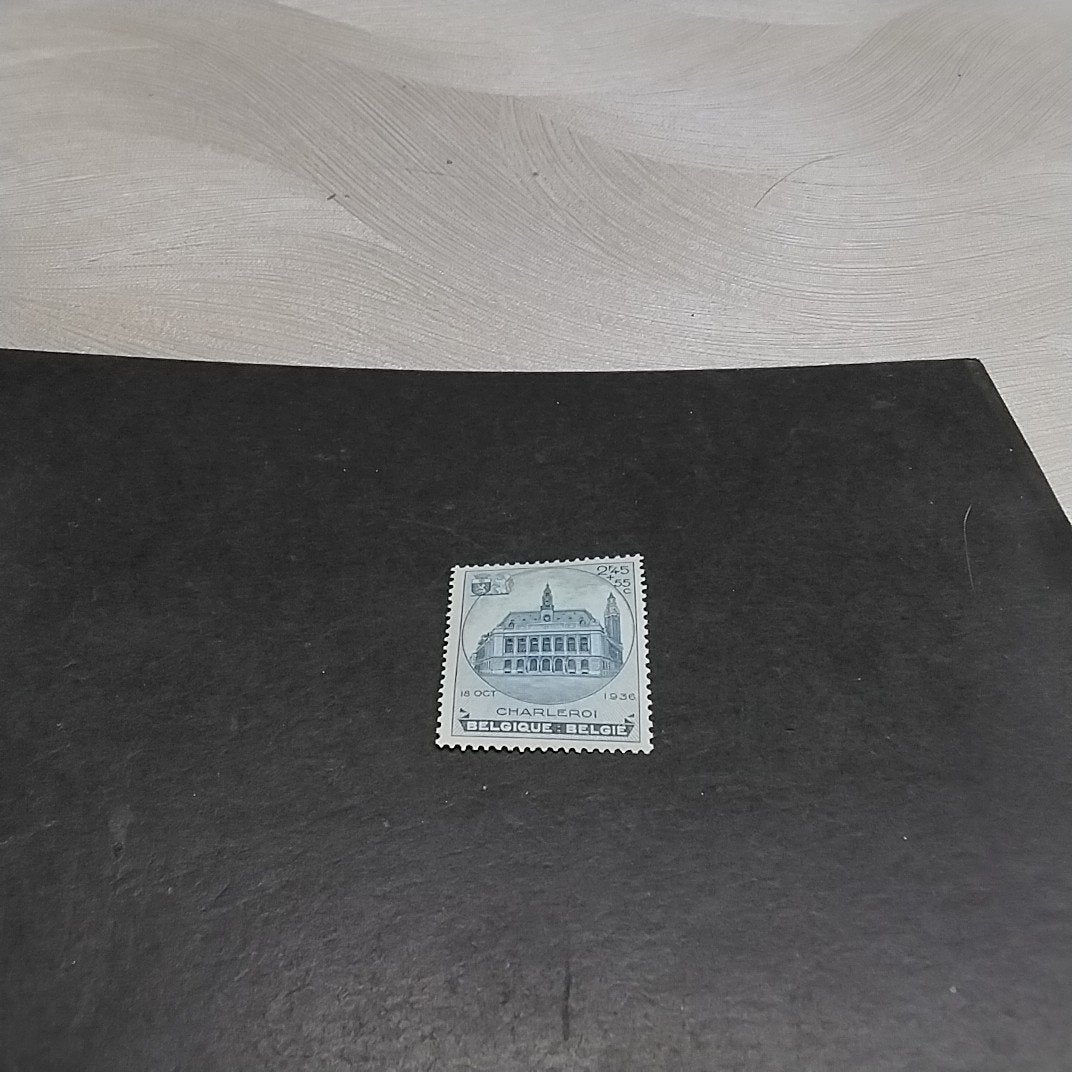 BELGIE 437 scharnier met cote 45,00 €, Ophalen of Verzenden