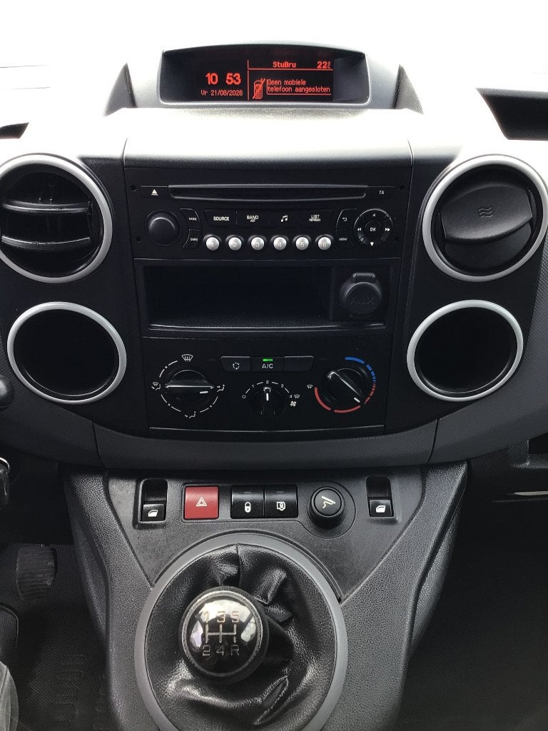 peugeot partner 16hdi 2018 57000km 3plaatsen 8950e ex, Auto's, Voorwielaandrijving, 75 kW, Stof, Euro 6