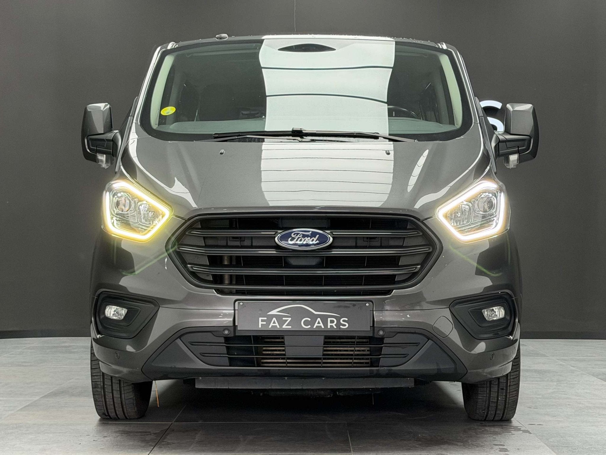 Ford Transit Custom 2.0 TDCi * 1ER PROP + 9PLACES + GARANTIE, Argent ou Gris, Achat, 105 ch, Euro 6