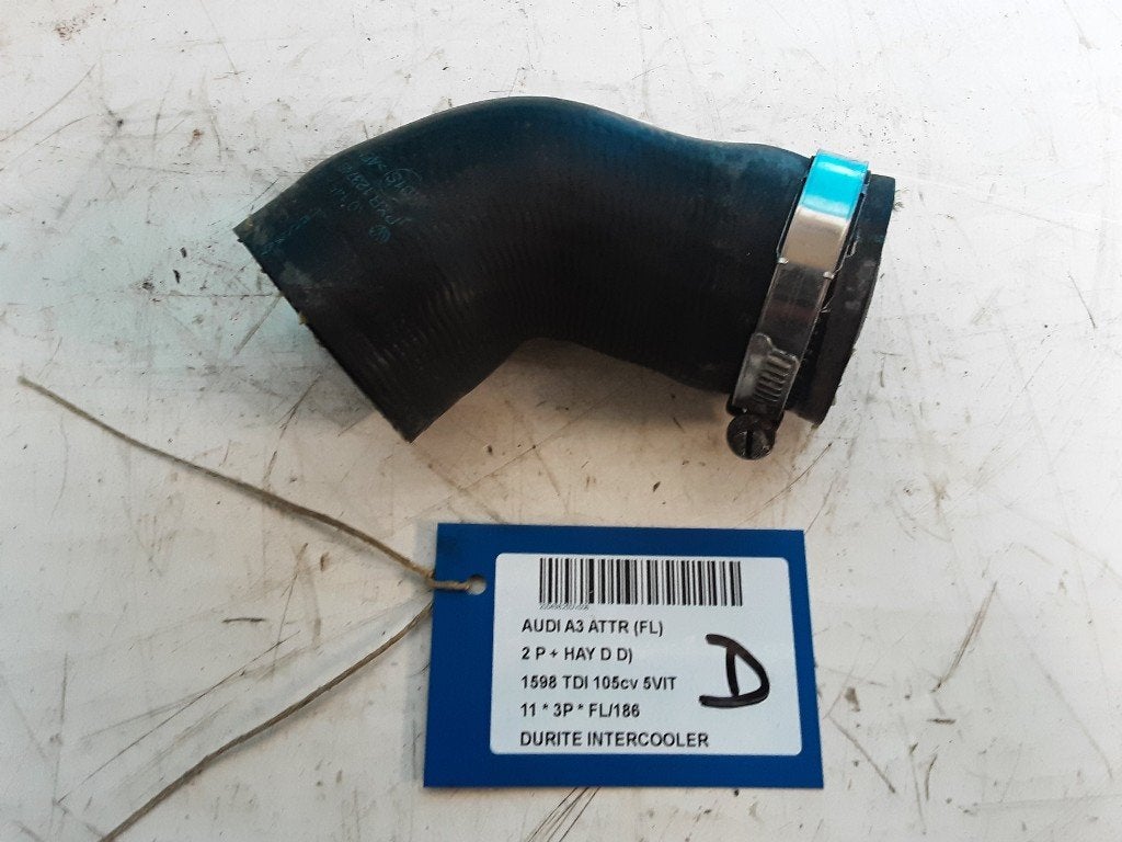 INTERCOOLER DURITE Audi A3 (8P1) (1K0145837AF), Auto-Union-Straße  1,
85057  Ingolstadt, DE, Info@audi.de, Audi, Utilisé