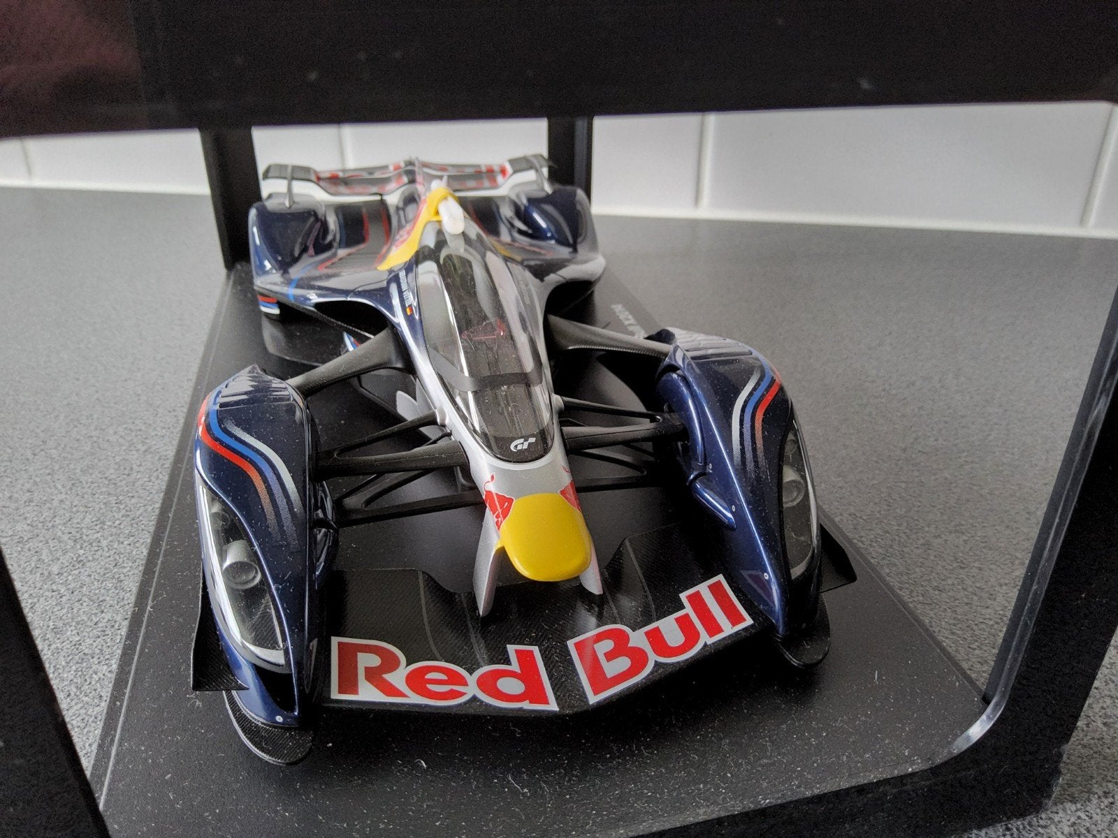 Red Bull X 2014 Fan Car Prototype Sebastian Vettel., Hobby en Vrije tijd, Modelauto's | 1:18, Ophalen, Autoart