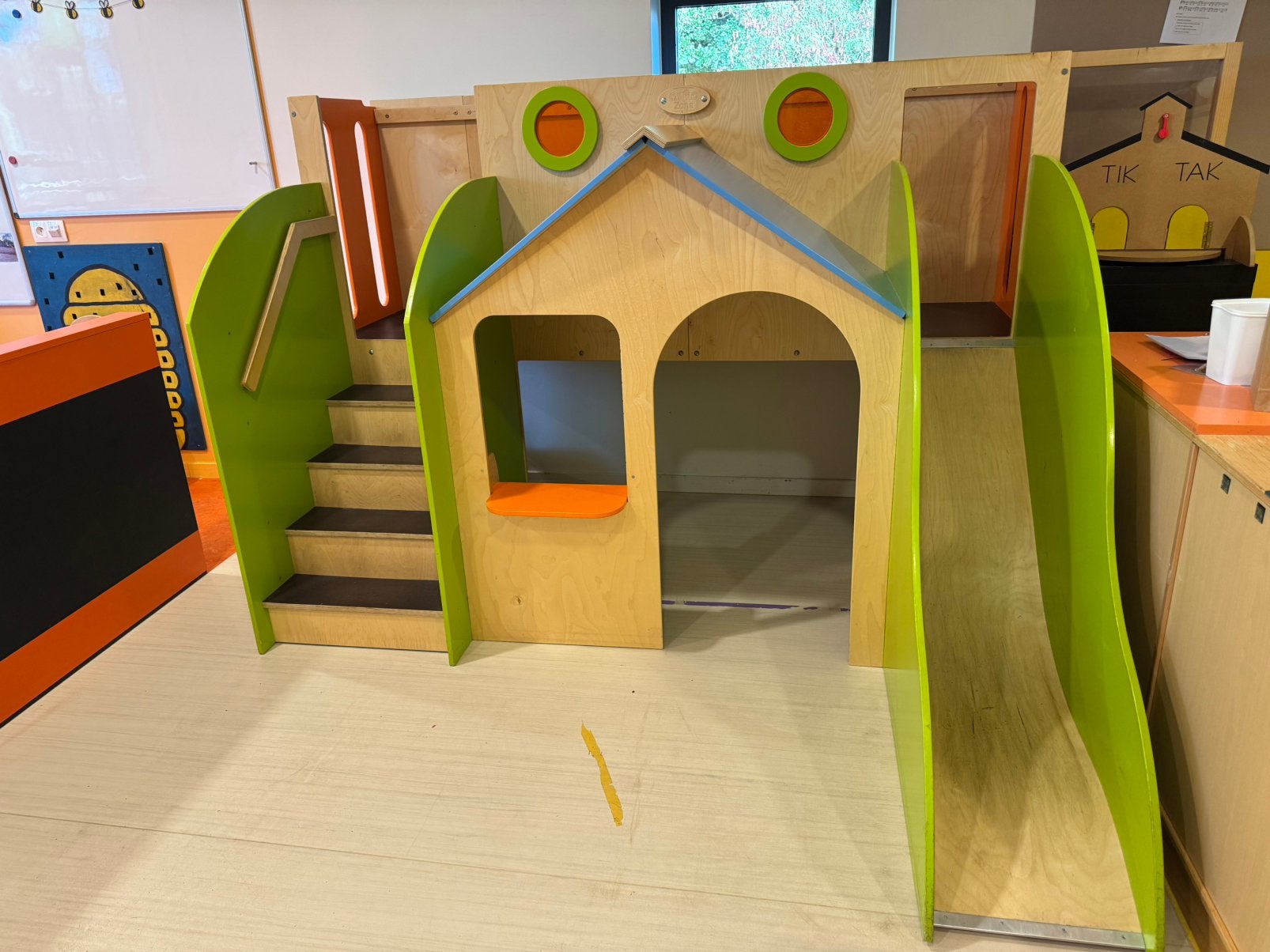 Speelhuis Castilo Zona, Ophalen, Gebruikt, Hout