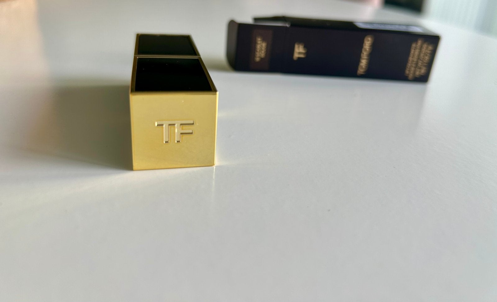 Nieuw in verpakking Tom Ford lippenstick 16 Scarlet Rouge, Lippen, Nieuw, Ophalen of Verzenden, Make-up