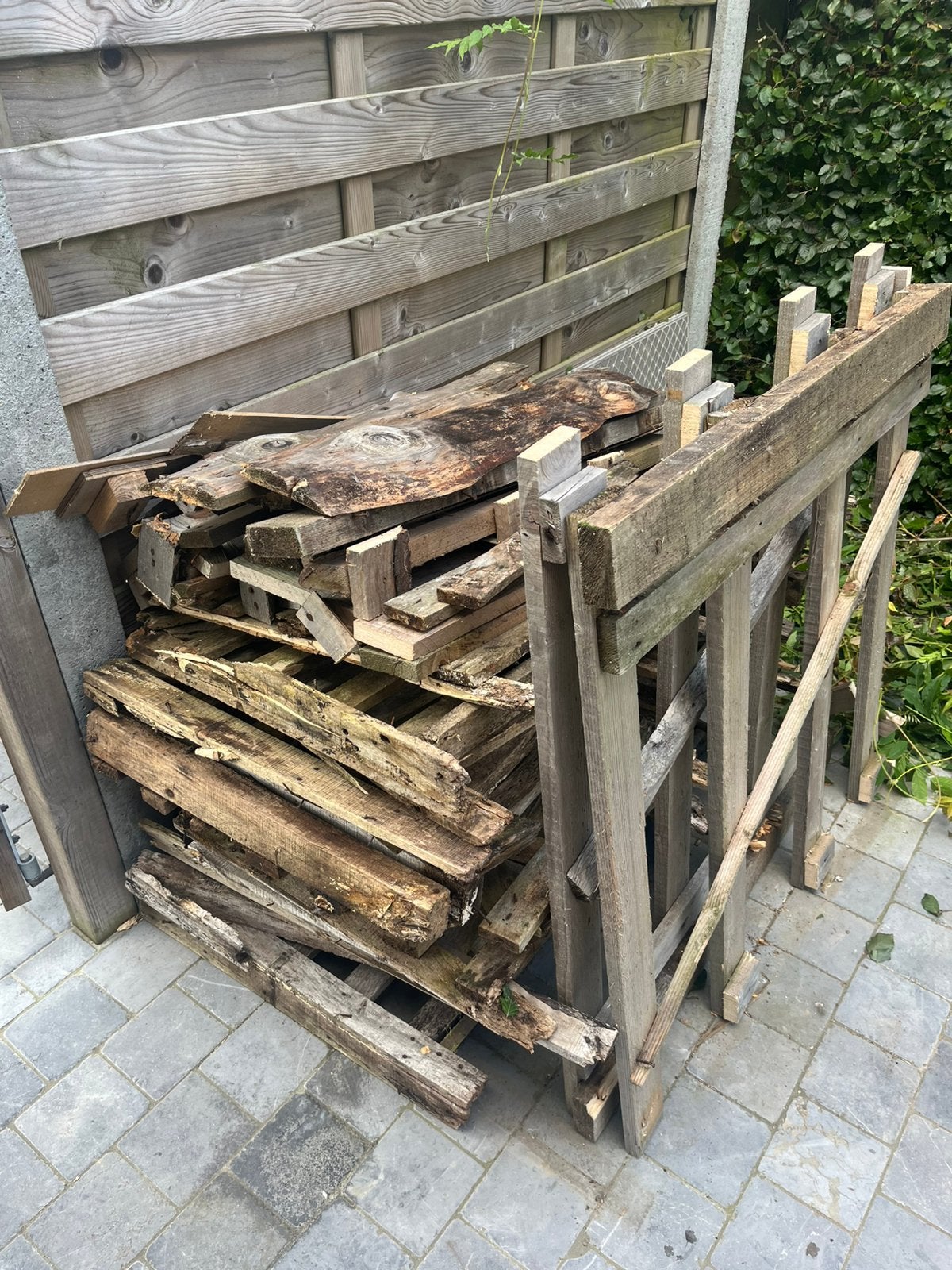 Gratis brandhout, Minder dan 3 m³, Ophalen, Overige houtsoorten