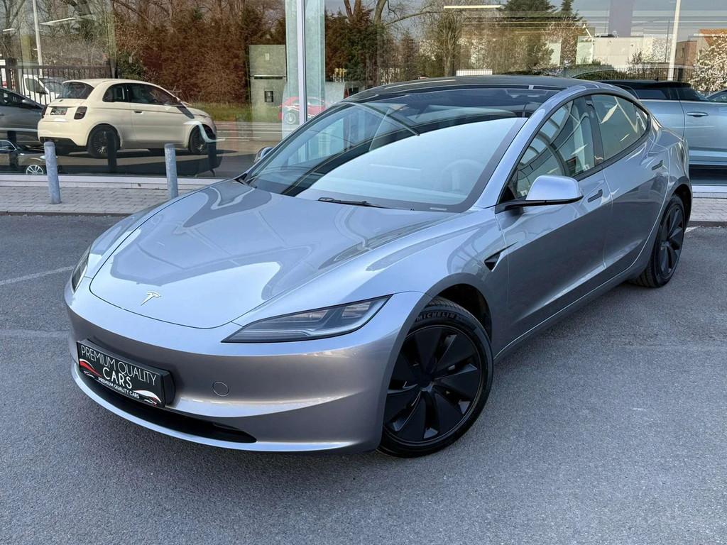 Tesla Model 3 HIGHLAND / STANDARD RANGE / SFEERVERLICHTING /, Autos, Argent ou Gris, Achat, Cruise Control, Automatique
