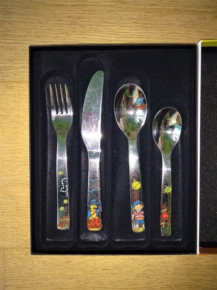 cuisine - Auerhahn set de 4 couverts enfant - Pirat Paddy, Maison & Meubles, Cuisine | Couverts, Enlèvement, Comme neuf