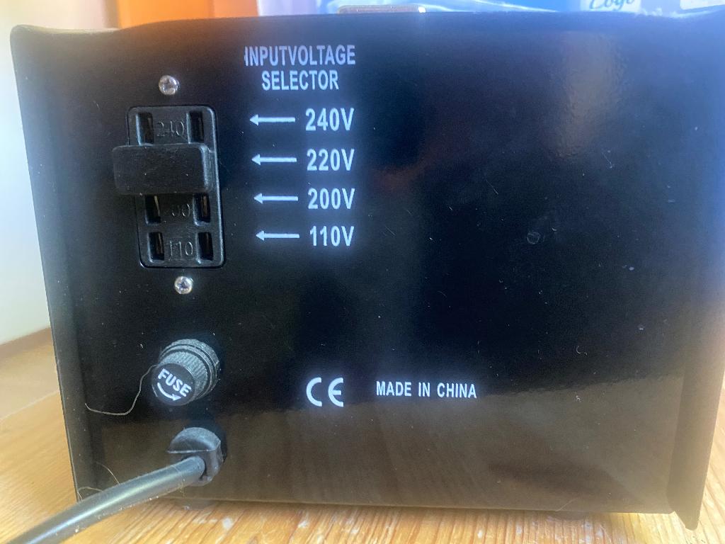 Transformateur onduleur 1500W, Enlèvement, Utilisé, Interrupteur