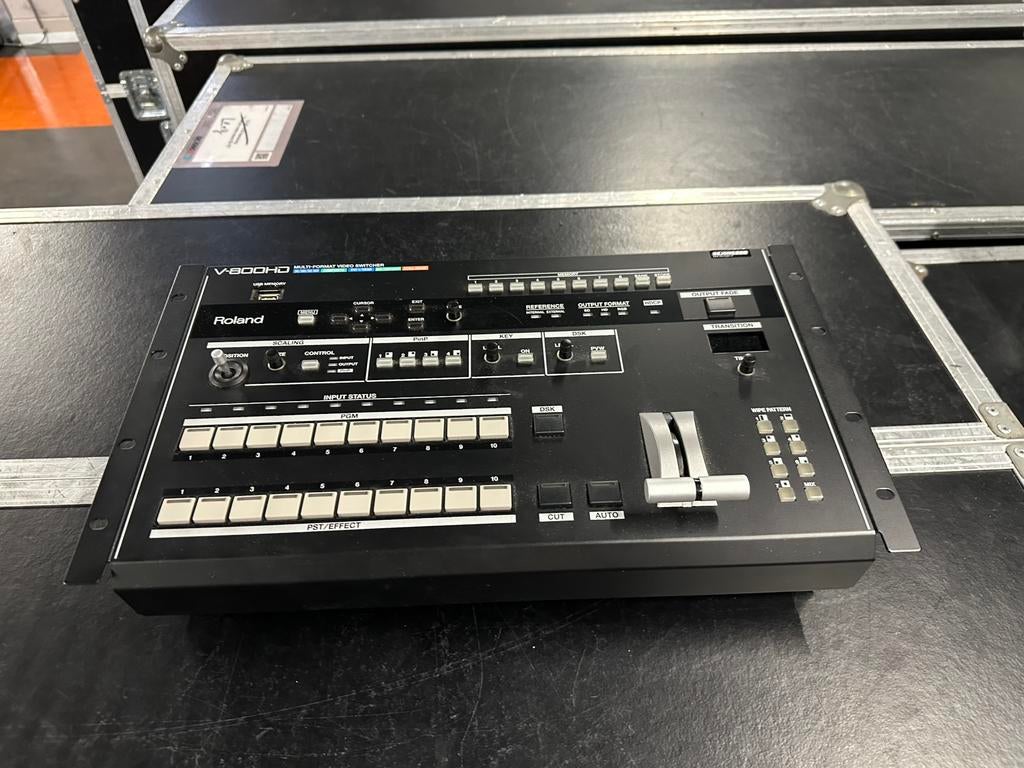Roland V-800HD video mixer, Ophalen, Zo goed als nieuw, Video