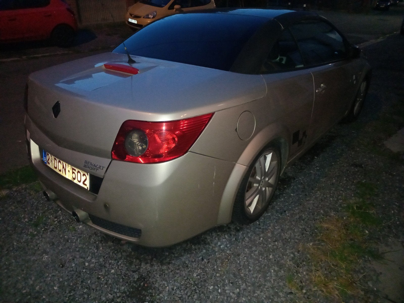 Renault Megane Cabriolet, Voorwielaandrijving, 4 zetels, Zwart, 4 cilinders