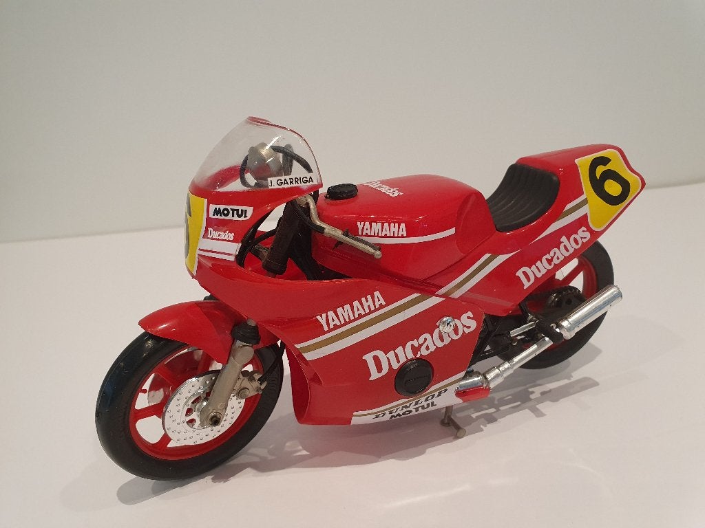 motorbike 1:10 Yamaha yzr500, Ophalen of Verzenden, Gebruikt, Motor