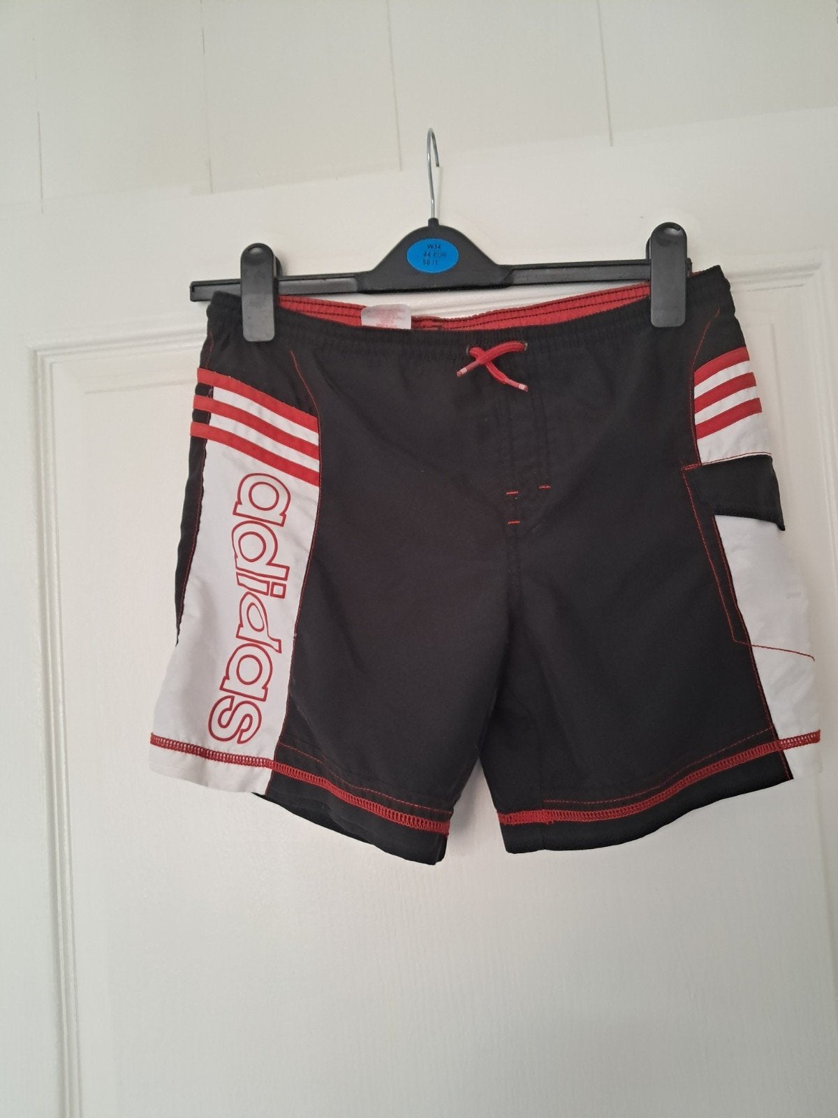 short  van  Adidas nog goed  maat   m, Kleding | Heren, Badmode en Zwemkleding, Ophalen, Maat 48/50 (M)