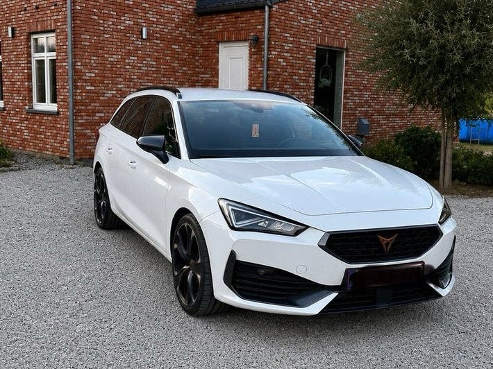 Cupra Sport break Hybride 1.4 NIEUWSTAAT!, Auto's, Dealer onderhouden, Euro 6, 4 cilinders, Leon