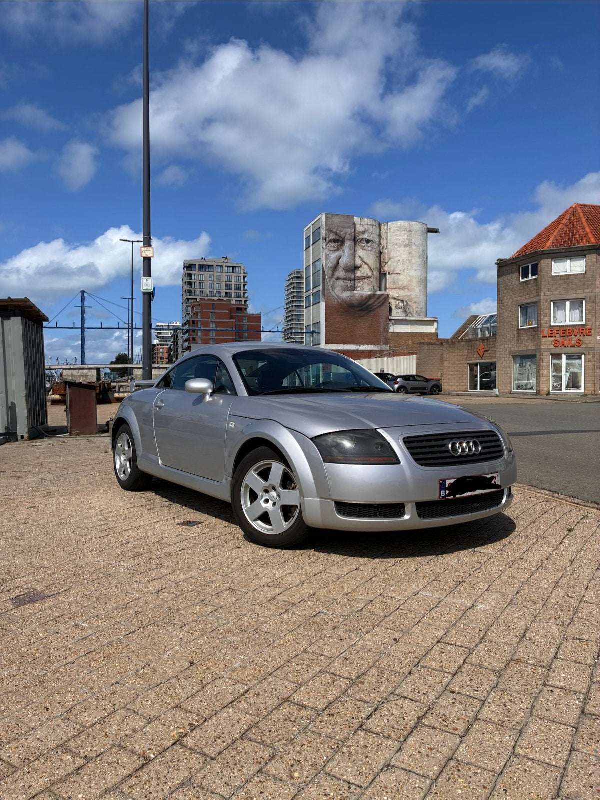 Audi TT 1.8, Voorwielaandrijving, 4 zetels, 4 cilinders, Leder
