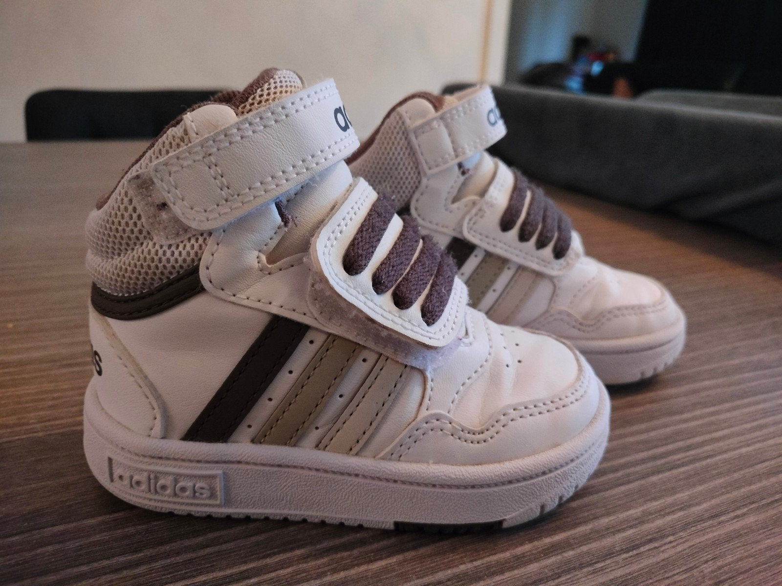 chaussures Adidas 21, Enlèvement, Chaussures