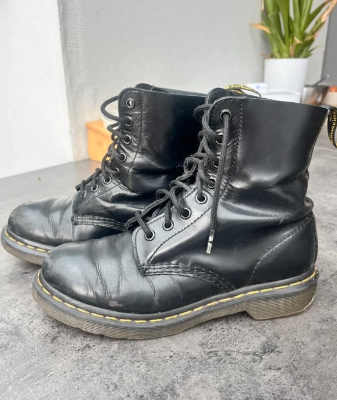 Dr. Martens Laarzen maat 38, Kleding | Dames, Schoenen, Zwart, Lage of Enkellaarzen, Ophalen of Verzenden, Dr. Martens