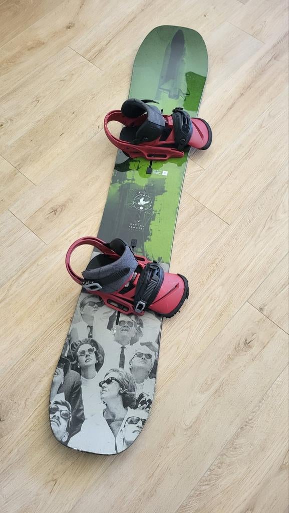 Burton Process Experience Flying V, Enlèvement, Planche