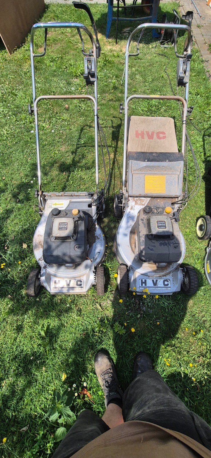 2 HVC grasmaaiers defect, Jardin & Terrasse, Tondeuses à gazon, Enlèvement