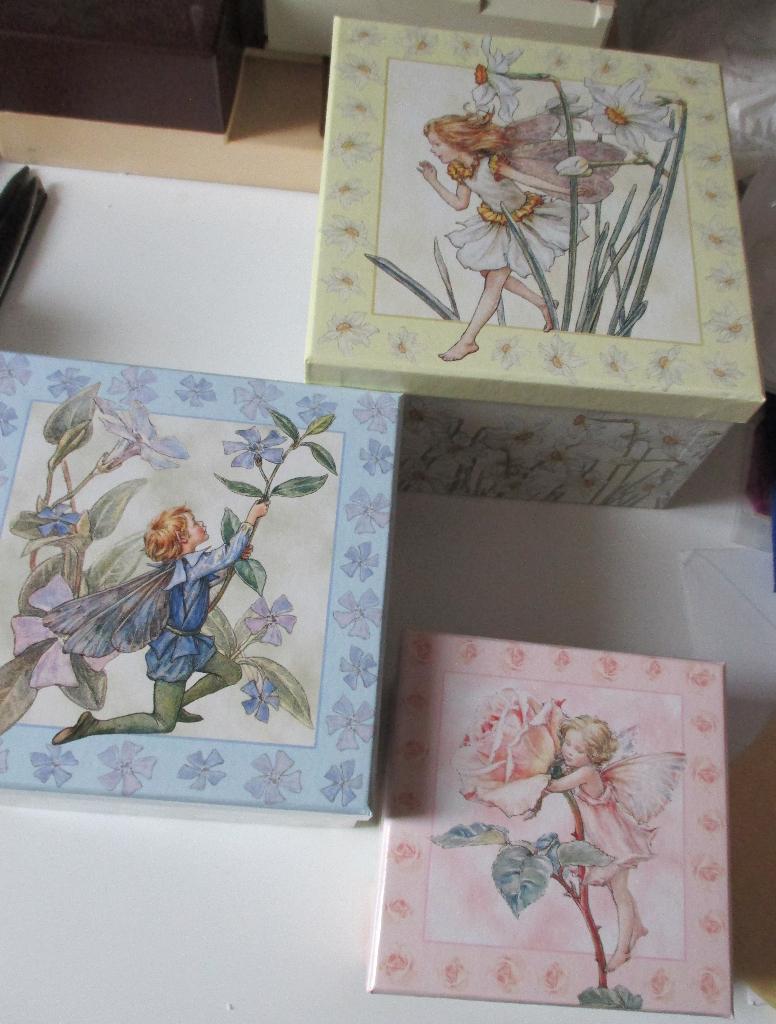 3 geschenk dozen Flower Fairies , nieuwe staat, Ophalen of Verzenden, Nieuw, Overige, Overige merken