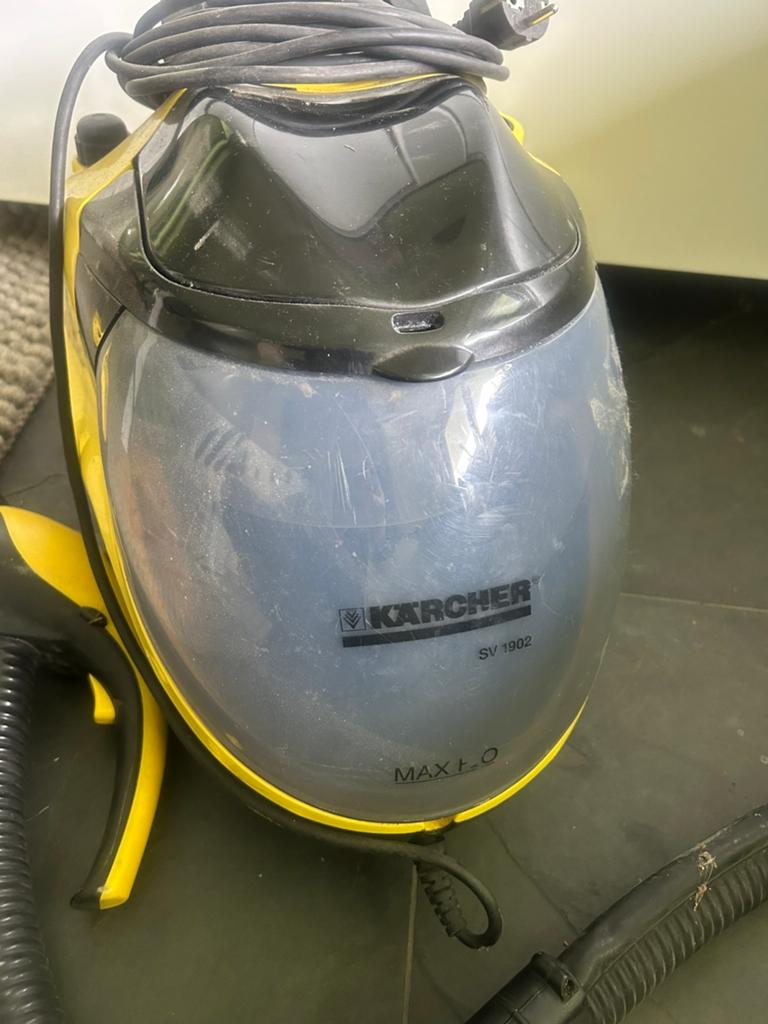 Kärcher stoomreiniger met strijkijzer, Doe-het-zelf en Bouw, Ophalen, Zo goed als nieuw
