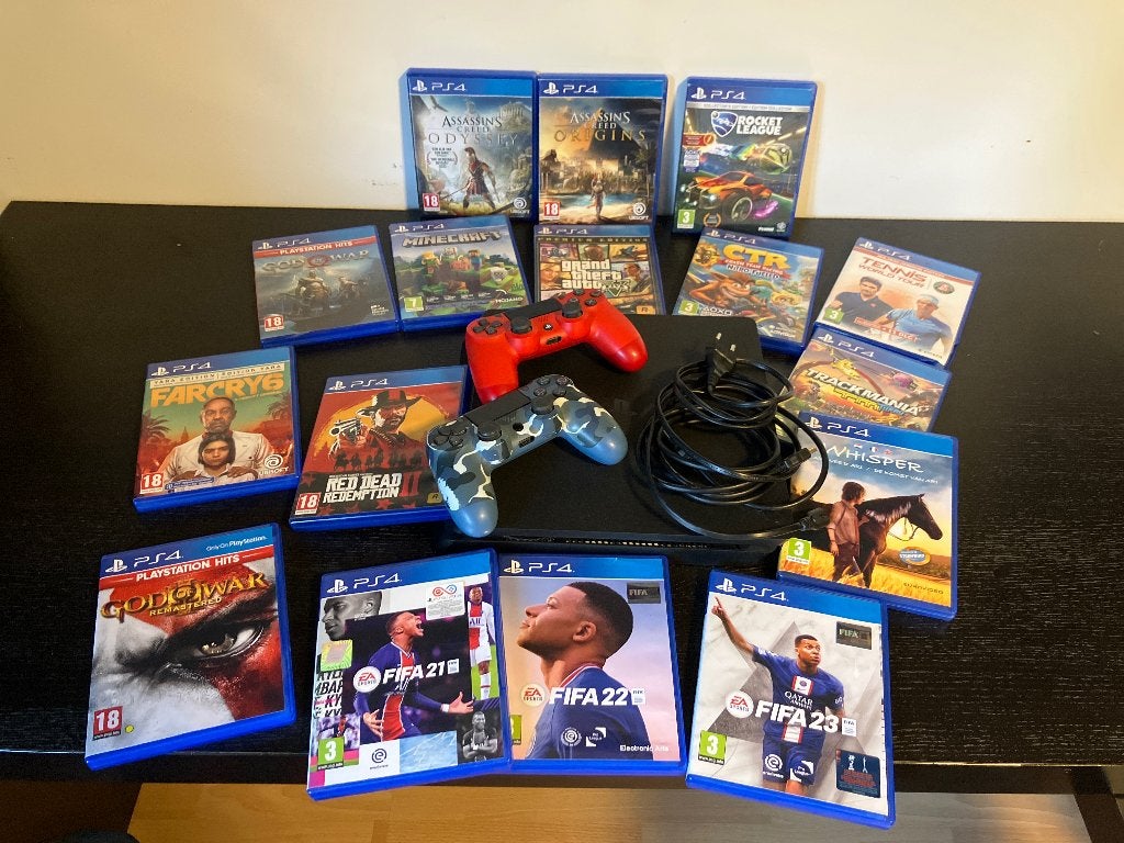 PlayStation 4 + 2 controllers + 16 spelletjes, Games en Spelcomputers, Met 2 controllers, Ophalen of Verzenden, Original, 500 GB