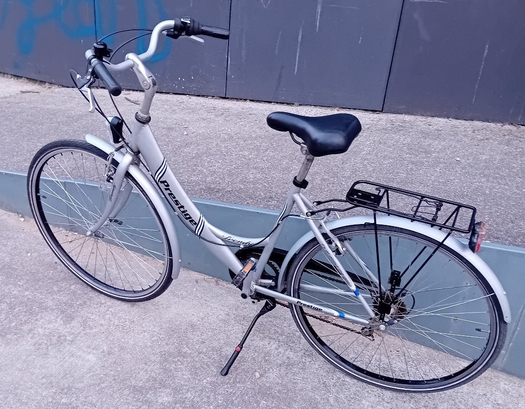 Damesfiets, Fietsen en Brommers, Fietsen | Dames | Damesfietsen, Velgrem, Versnellingen, Zo goed als nieuw, Ophalen