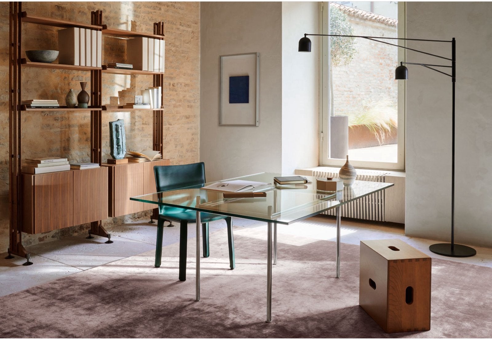 Cassina Le Corbusier LC12 - table La Roche, Ophalen, Gebruikt
