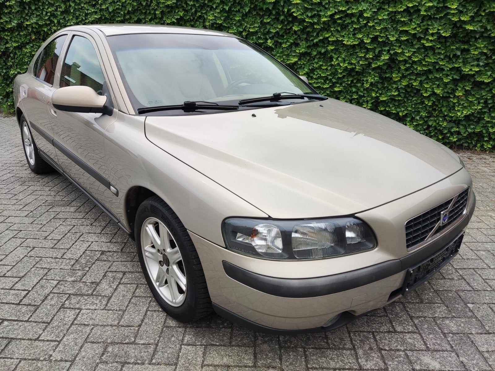 Volvo S60 2.4D/2002/153.000/Diesel/, Autos, Volvo, Cuir, Achat, Boîte manuelle, S60