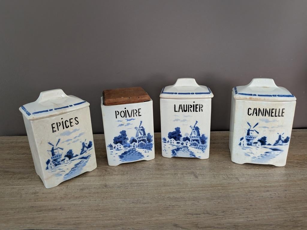 Ensemble de pots à épices en céramique, Antiquités & Art, Antiquités | Céramique & Poterie, Enlèvement ou Envoi