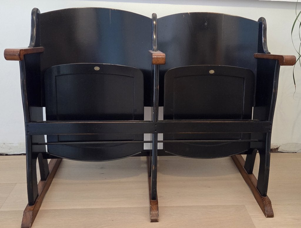 Bioscoop stoelen, Ophalen