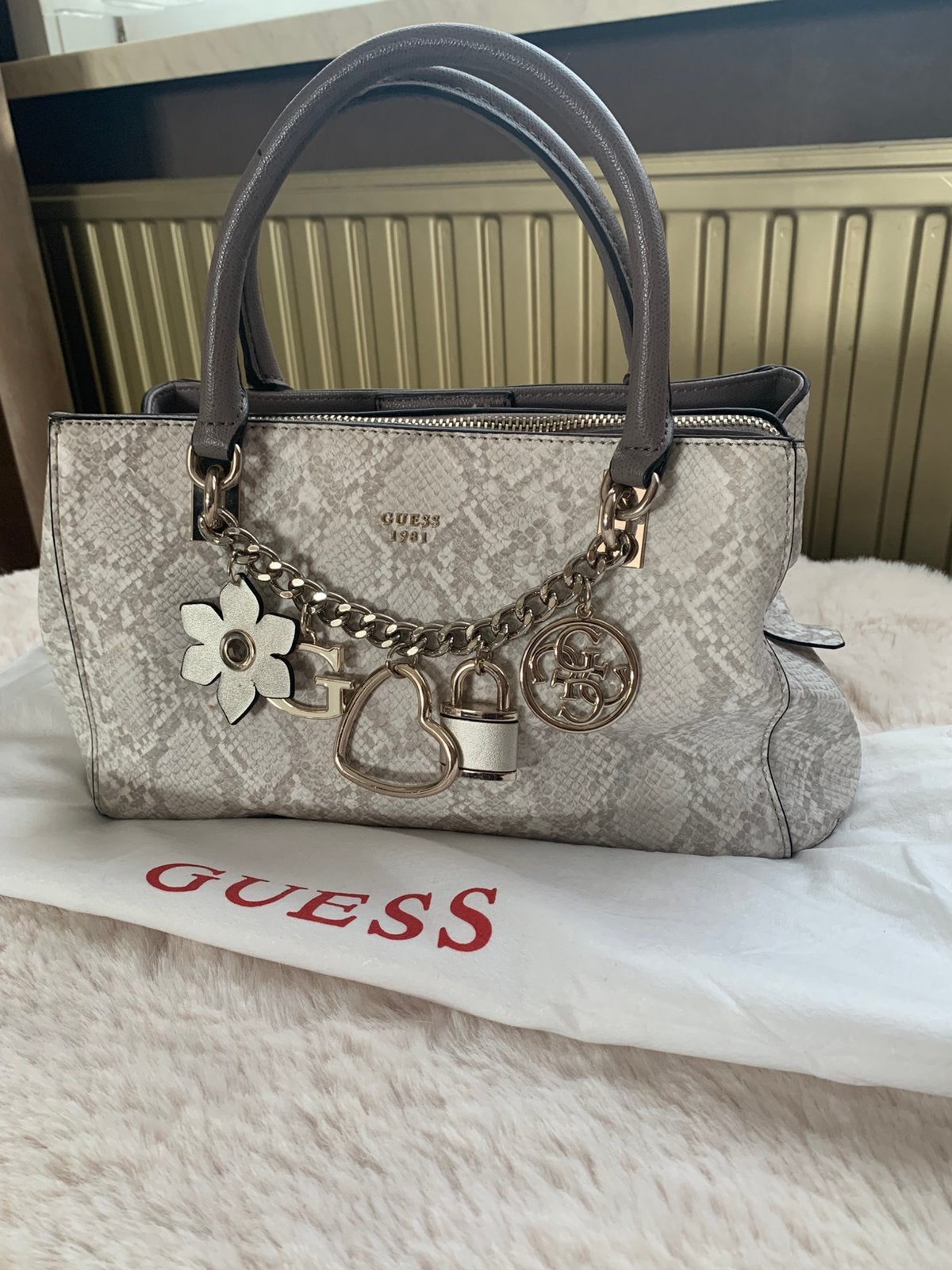 Handtas Guess, Handtassen en Accessoires, Ophalen, Zo goed als nieuw, Handtas