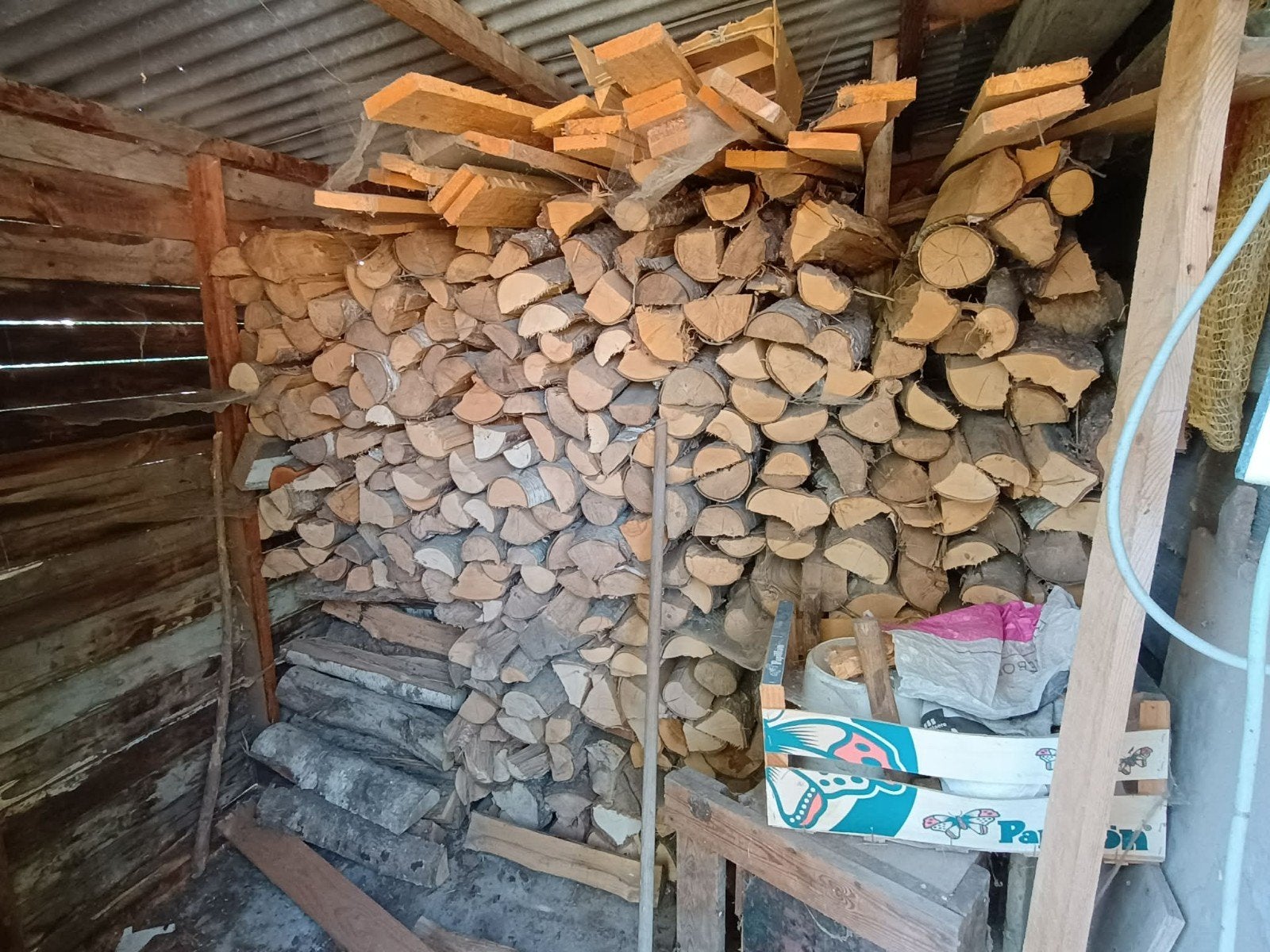 Brandhout berk & eik –  2 stère, Minder dan 3 m³, Ophalen, Eikenhout, Blokken