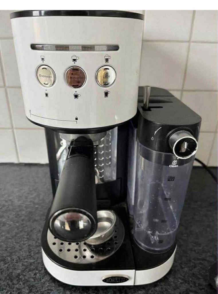 Koffiemachine boretti, Elektronische apparatuur, Ophalen, Zo goed als nieuw, Koffiemachine, Gemalen koffie