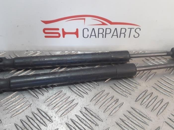 Kit amortisseur gaz hayon d'un Audi A4, -, 3 mois de garantie, Audi, Utilisé