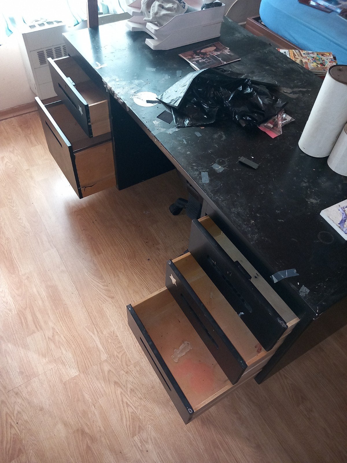 bureau, Ophalen