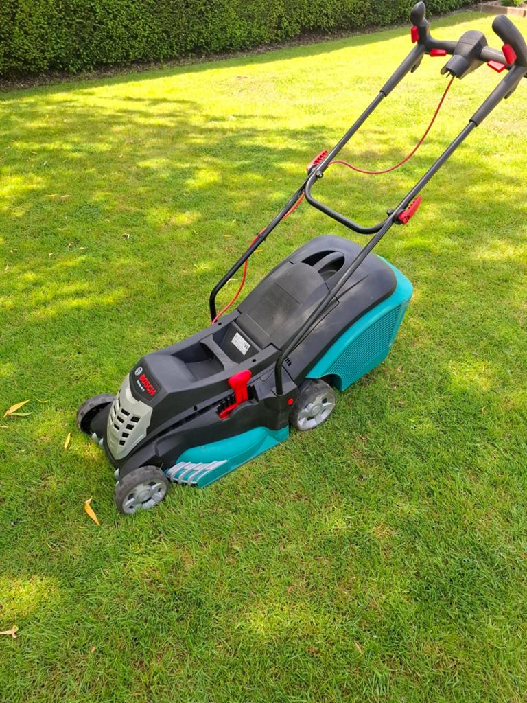 Bosch grasmaaier, Ophalen, Elektrische grasmaaier, 40 t/m 49 cm, Opvangbak
