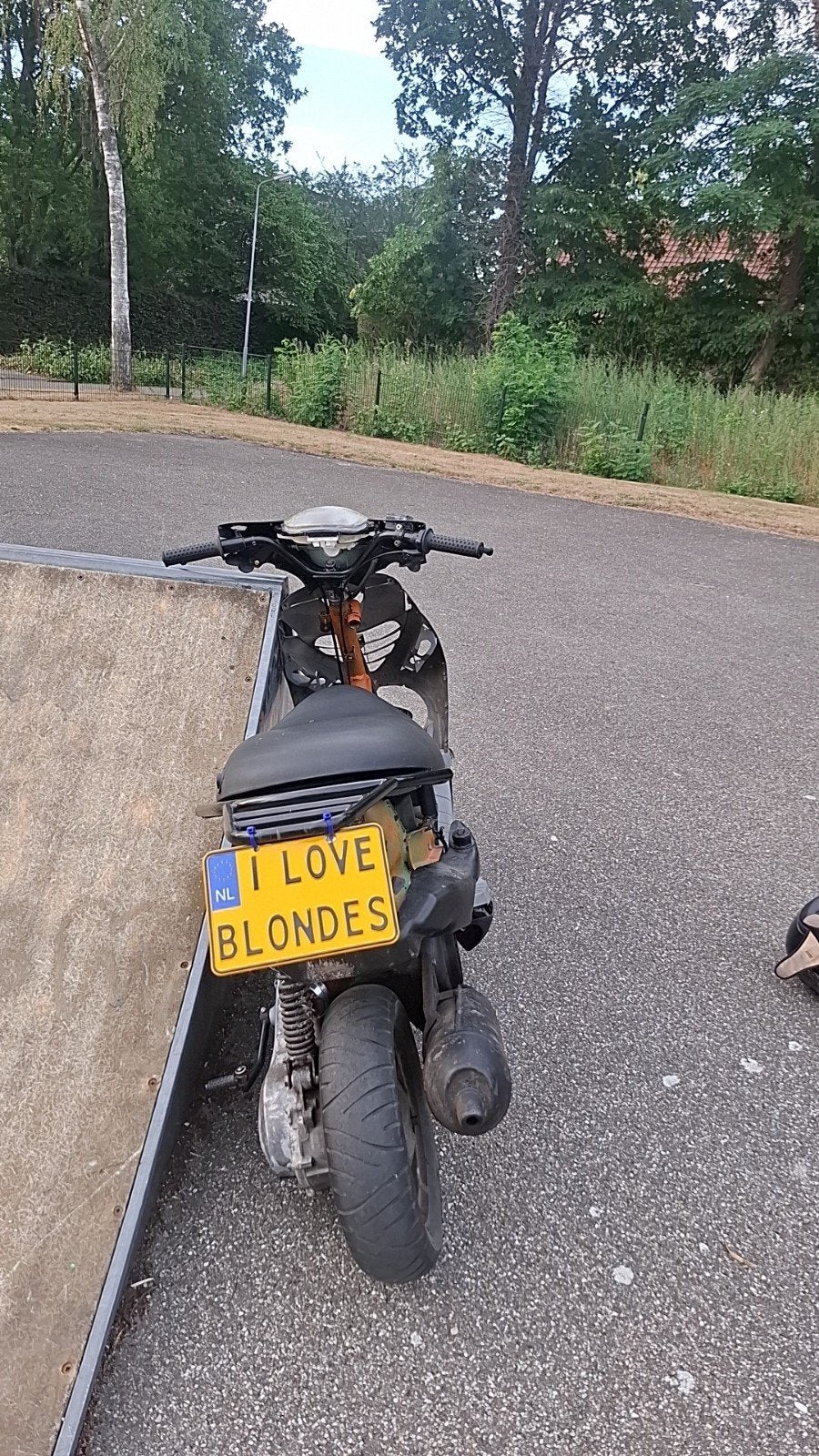 Zip 125cc 2t tekoop/te ruil, Enlèvement